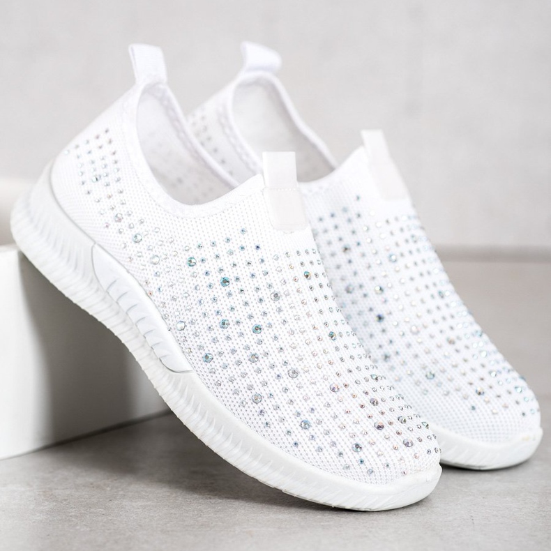 SHELOVET White Shoes With Crystals 1