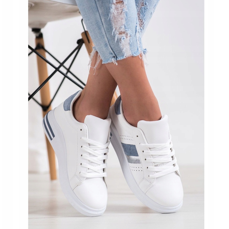 SHELOVET Sneakers With Suede Inserts white 2