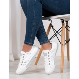 Bella Paris Sneakers With Openwork Pattern white 2