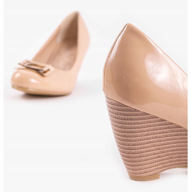 Beige wedge pumps with a buckle 0089-3 brown 2