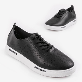 Black QW8368-1 openwork sport sneakers 1