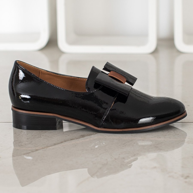 VINCEZA lacquered pumps black 2