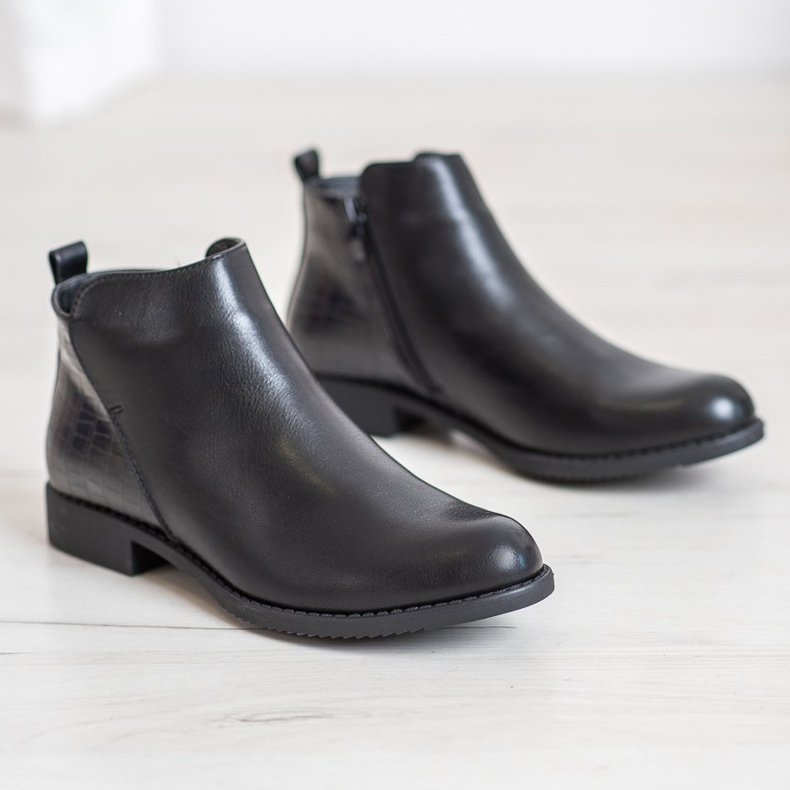 J. Star Flat Heel Boots black 1