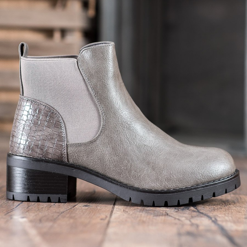 J. Star Slip-on boots on a post grey 2