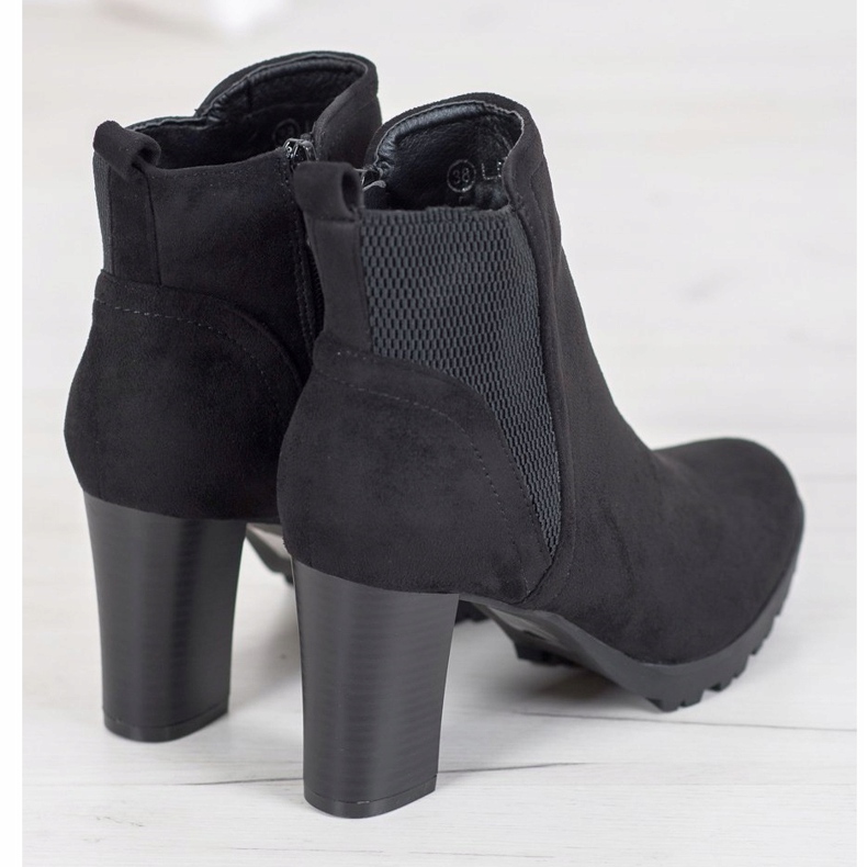 SHELOVET Suede Booties On A Bar black 2
