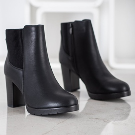 J. Star Stylish high-heeled boots black 1