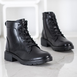 Elegant VINCEZA Trappers black 1