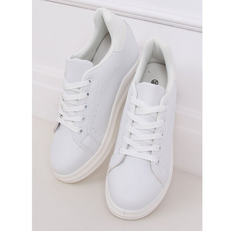 White MY-0367 White sneakers on a hidden wedge heel 1