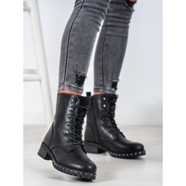 J. Star Laced Workers With Crystals black 1