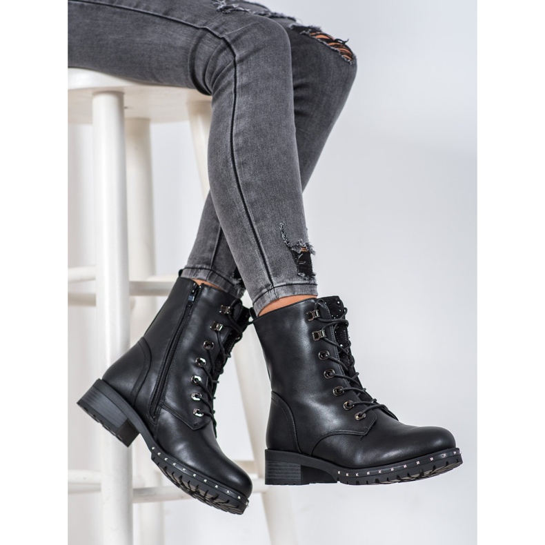 J. Star Laced Workers With Crystals black 2