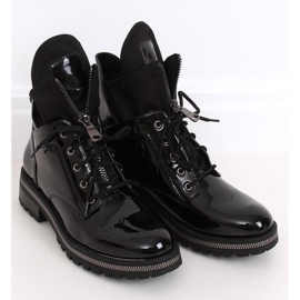 Black lacquered boots NC1083 Black 2
