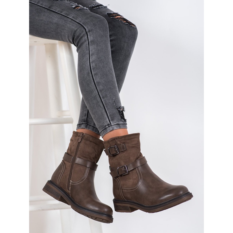 J. Star Classic Workers brown 1