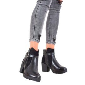 J. Star Comfortable Boots On The Platform black 1