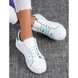 SHELOVET Fashionable Sports Shoes white green 1 SHELOVET Fashionable Sports Shoes white green 1