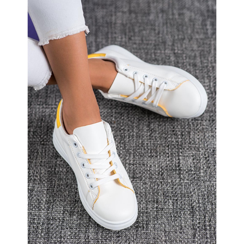 SHELOVET Classic Sport Shoes white yellow 2 SHELOVET Classic Sport Shoes white yellow 2