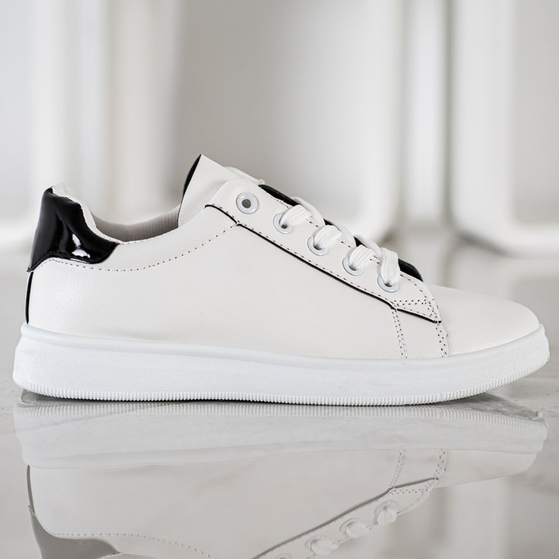 SHELOVET Classic Sport Shoes white black 2
