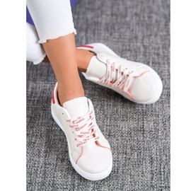 SHELOVET Fashionable Sports Shoes white red 1 SHELOVET Fashionable Sports Shoes white red 1