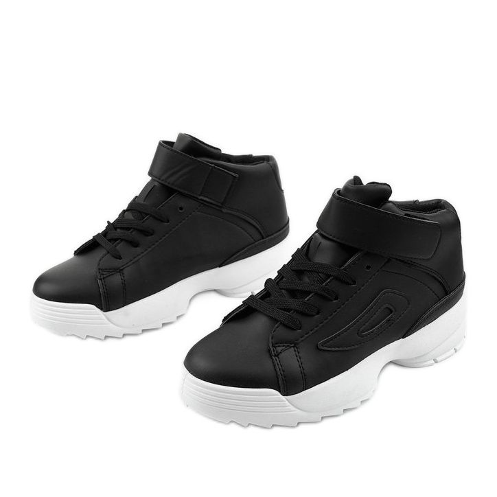 Black and white eco-leather sports sneakers B-05 2