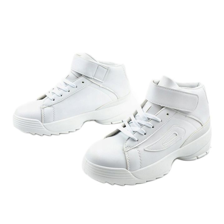White eco-leather sports sneakers B-05 2