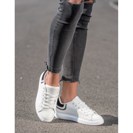 SHELOVET Comfortable White Sneakers 2