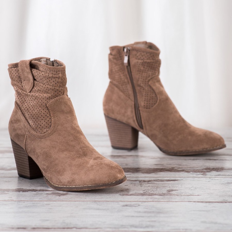 Bestelle Classic openwork cowboy boots beige 1