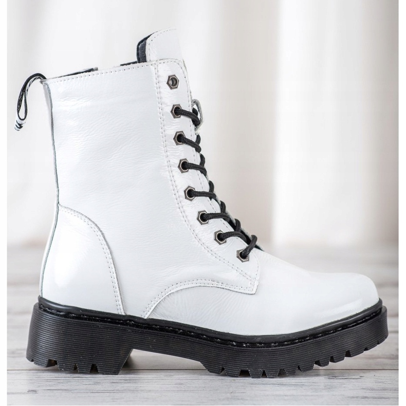 VINCEZA leather workers white 2 VINCEZA leather workers white 2