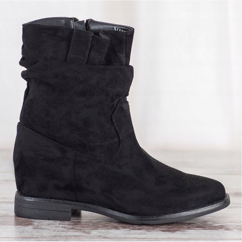 Cowboy boots on the VINCEZA wedge black 1
