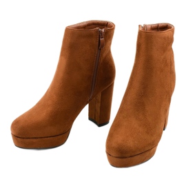 Camel ankle boots on the Neadarea post brown 2