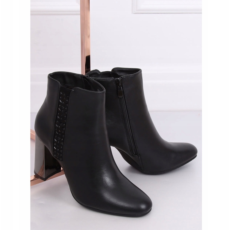 Black high-heeled boots 7673-GA Black 1