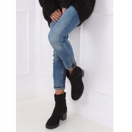 Black boots with wide heels QQ-02 Black 4