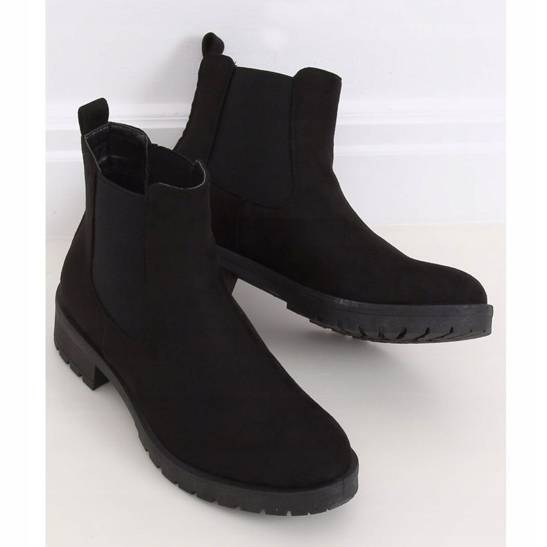 Black Chelsea boots for women JY2000 Black 1