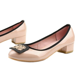 Beige lacquered pumps on the pillar 0015-4 1
