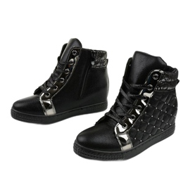 Black sneakers on the wedge R468-2 2