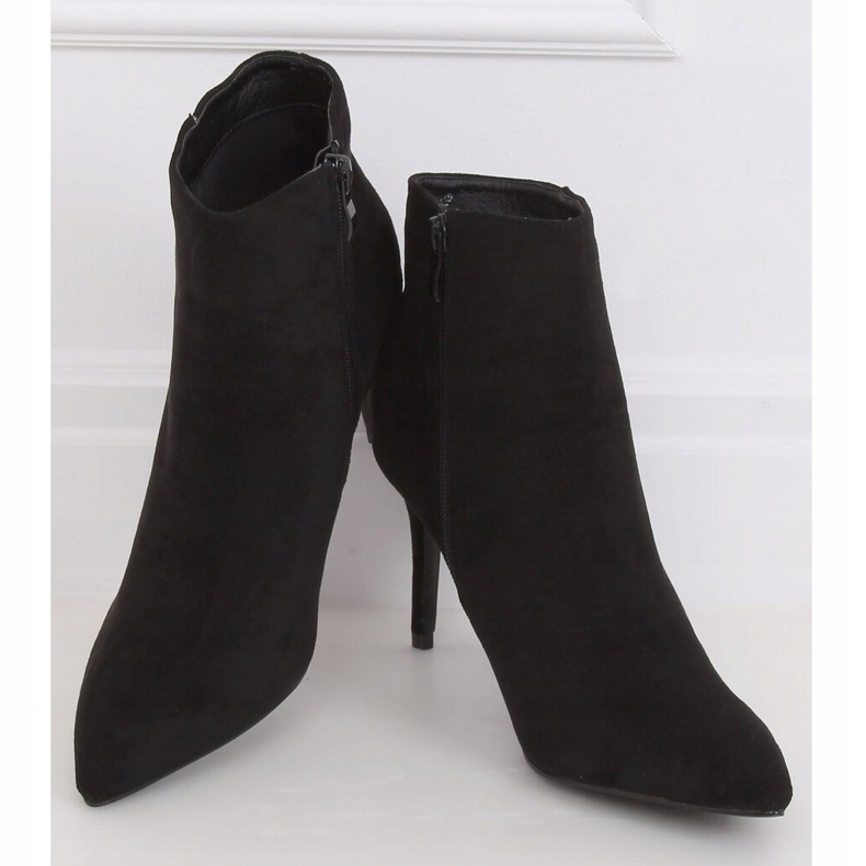 Black Boots on a high heel black 9468 Black 1