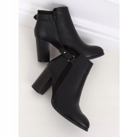 Classic black high-heeled boots 688-A23 Black 1
