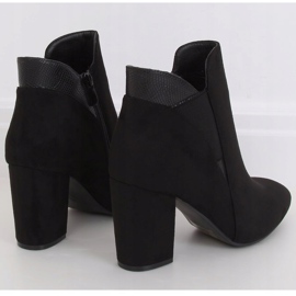 Boots on the post black K-99107-2 Black 2