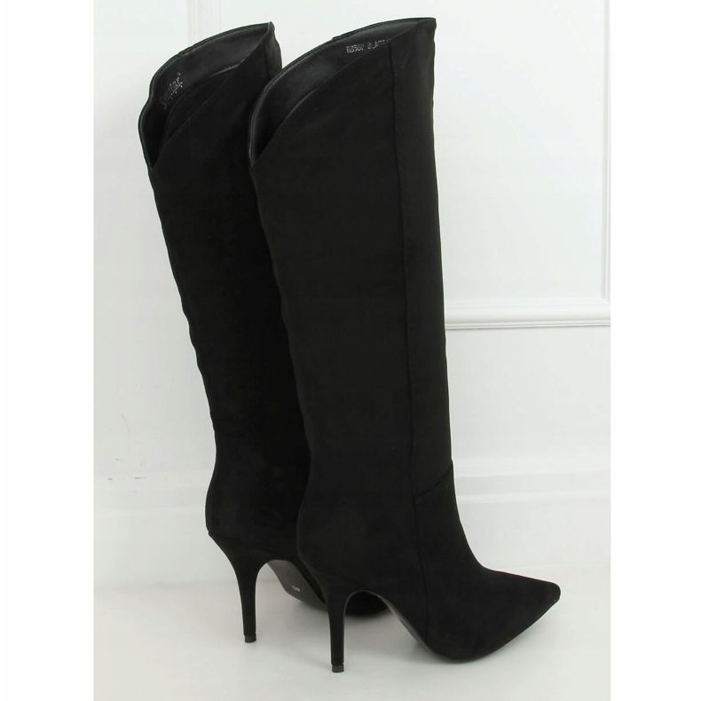 Black boots on a black RB56P Black stiletto 1