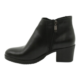 Gregors Women's short leather boots 881 black 1