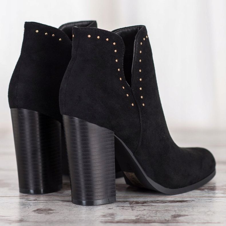 Seastar Black Boots 1