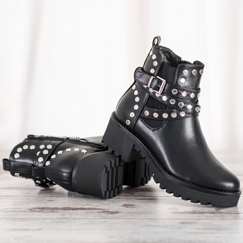 Seastar Rock boots with jets black 1