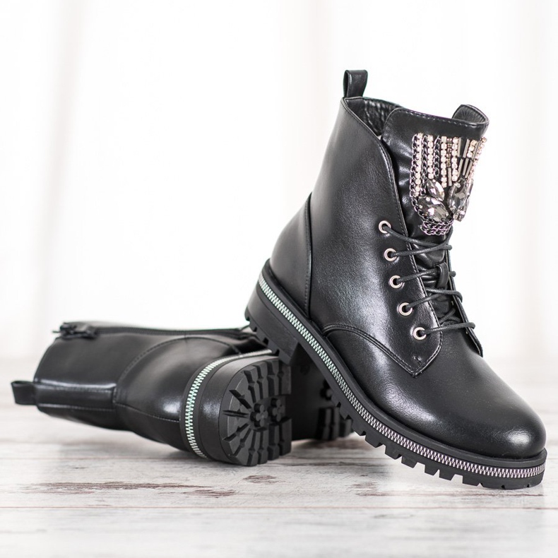 Seastar Workers With Crystals black 1