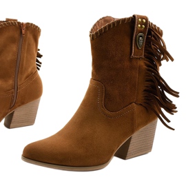 Brown suede cowboy boots from Lamimeila 1