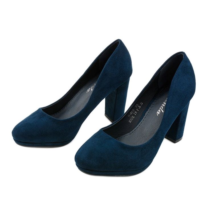 Blue suede pumps on the Recite post 2