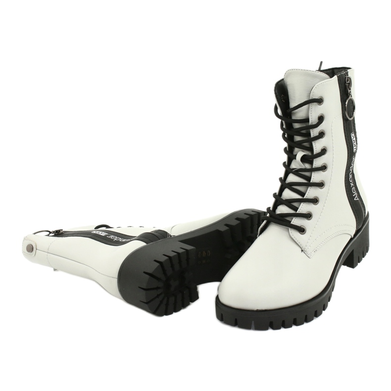 M.Daszyński Gray timber workers Daszyński MR1813-31 black grey 3