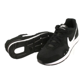 Nike Venture Runner W CK2948-001 white black 3 Nike Venture Runner W CK2948-001 white black 3