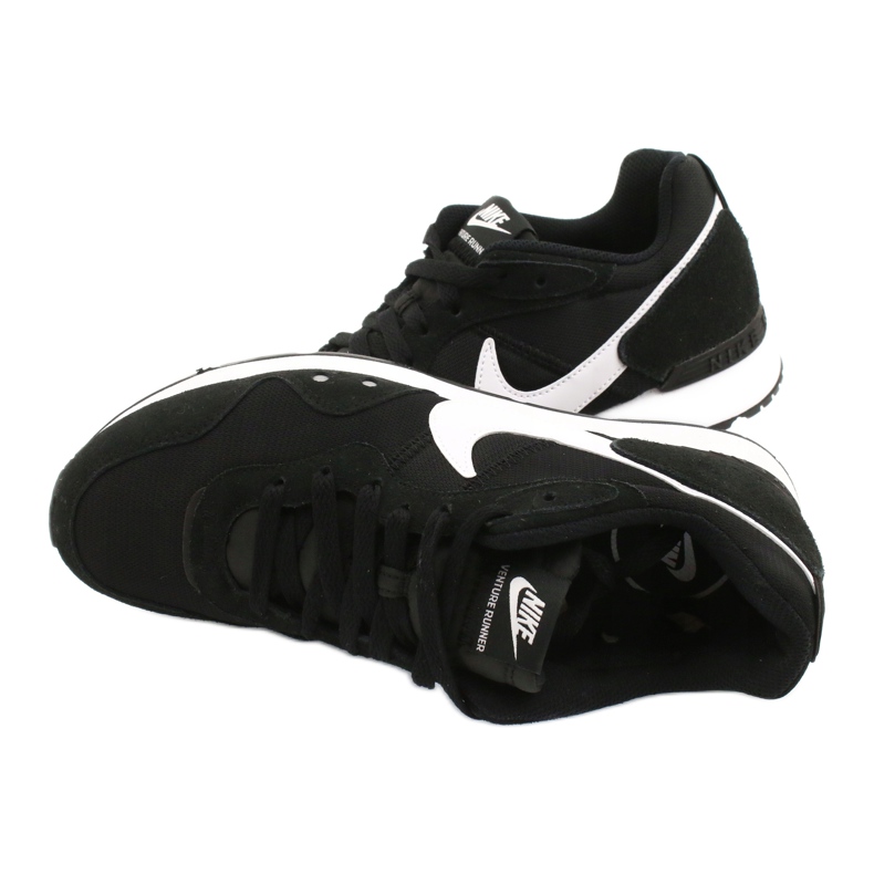 Nike Venture Runner W CK2948-001 white black 4 Nike Venture Runner W CK2948-001 white black 4