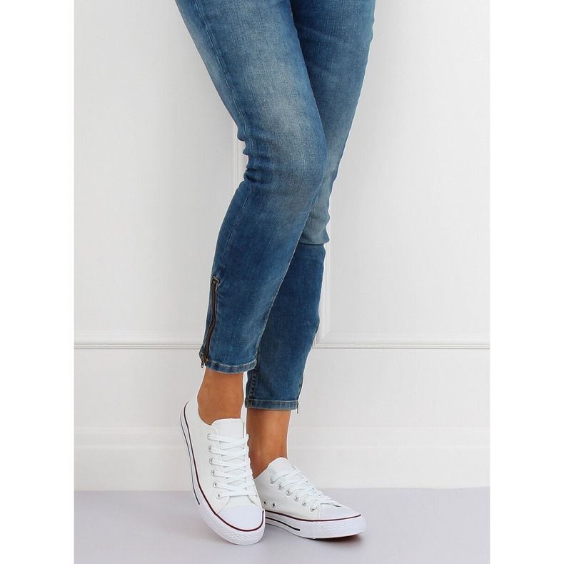 White classic women's sneakers JD05P WHITE / RED 1