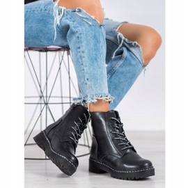 Classic MCKEY Leather Boots black 1