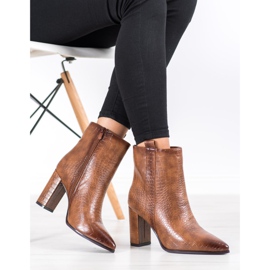Seastar Stylish boots with a pattern brown 1