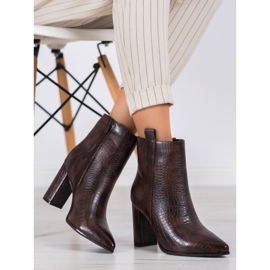 Seastar Stylish boots with a pattern brown 1